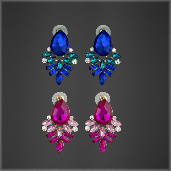 Rhinestone earrings comp