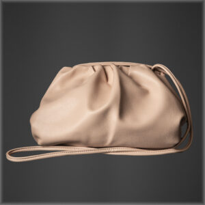 Shiloh Pouch Clutch:Bag Baby pink