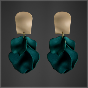 Petal Drop earrings Emerald