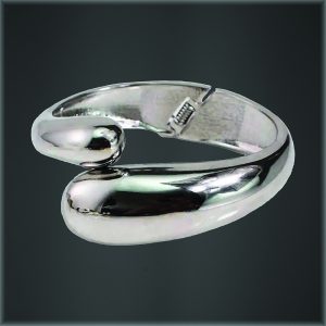 Teary wrap Bangle Silver